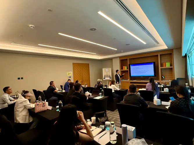 DX Broker Training Sessions - Photo 7